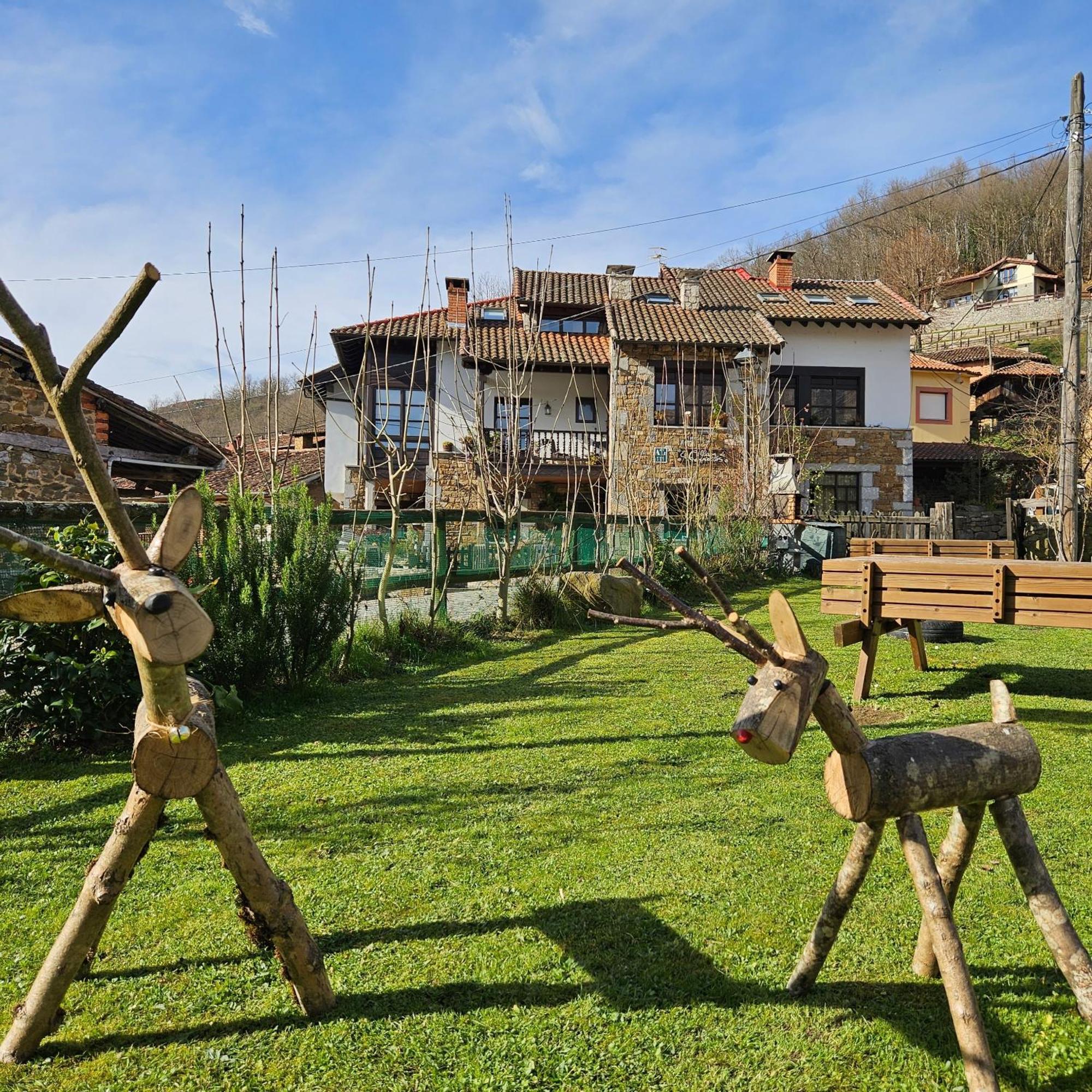 Apartamentos Rurales El Collain De Campiellos Exteriör bild
