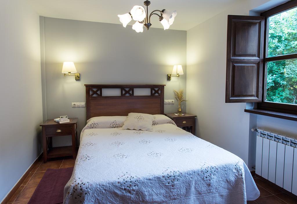 Apartamentos Rurales El Collain De Campiellos Exteriör bild